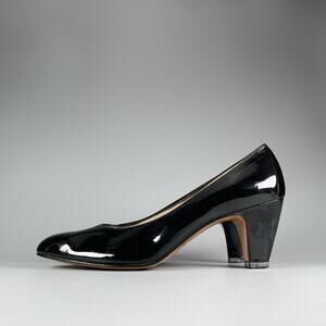 Salvatore Ferragamo Women’s 6 AA Black Patent Leather Slip-On Heels Kitten Pumps